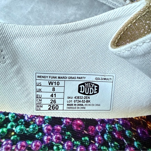 Women's Hey Dude Wendy Mardi Gras Casual Slip On Shoes Sparkle Party Size 10 - Picture 14 of 16